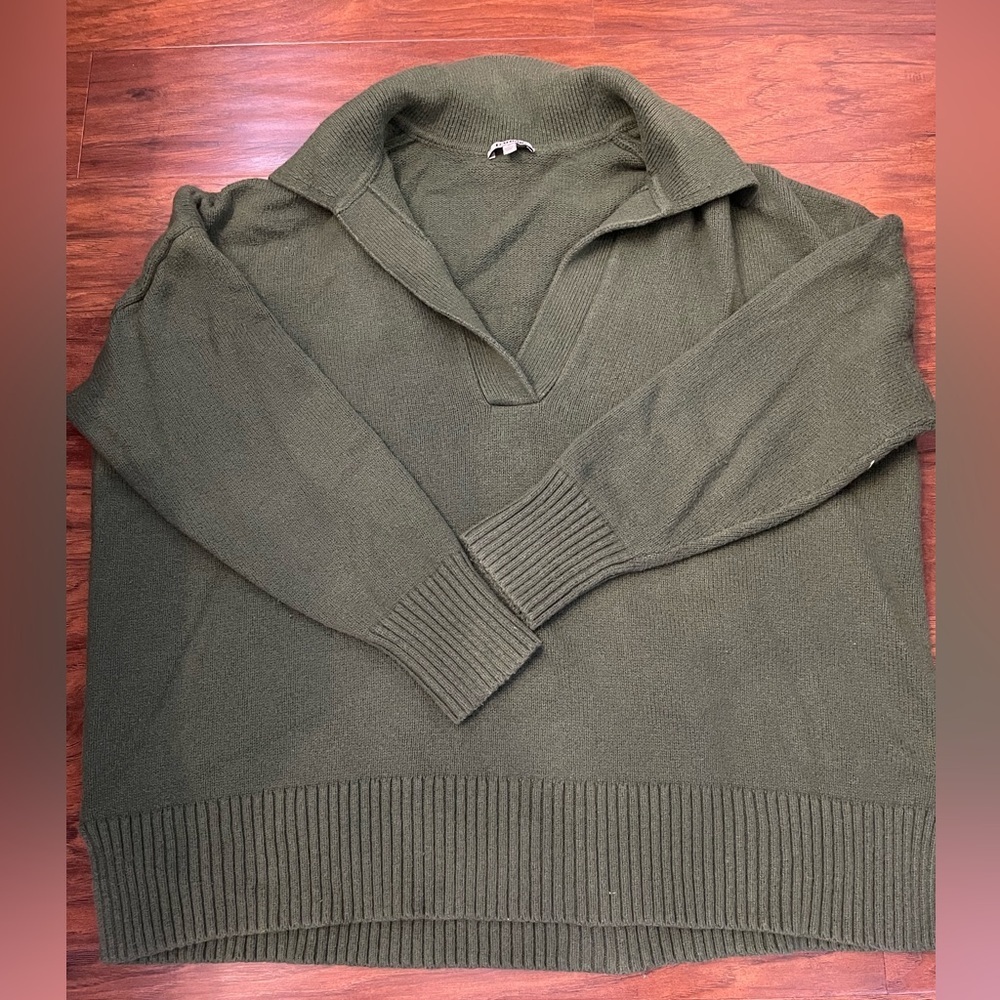 Darling Olive Green V-Neck Pullover Sweater